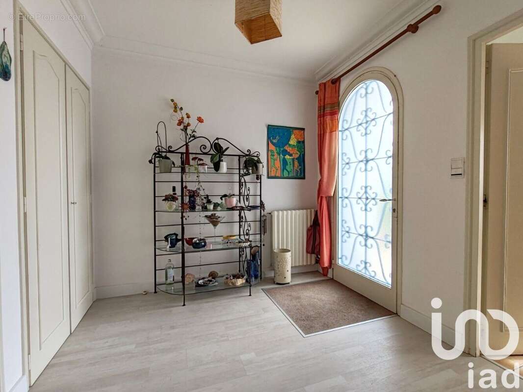 Maison 154 m² à Challans  - photo 5