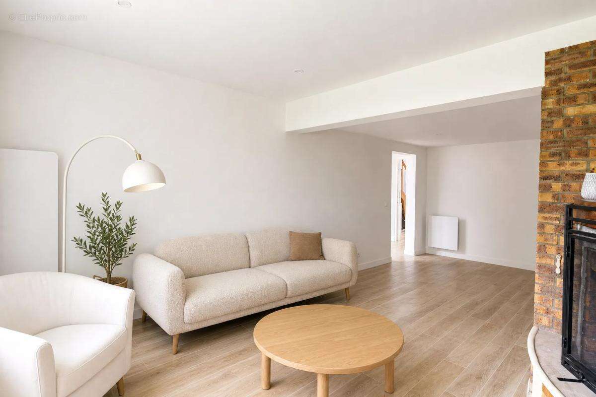 Maison à CHELLES