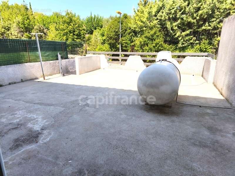 Maison d'environ 104m² avec 4 chambres et garage sur terrain arbore - photo 6