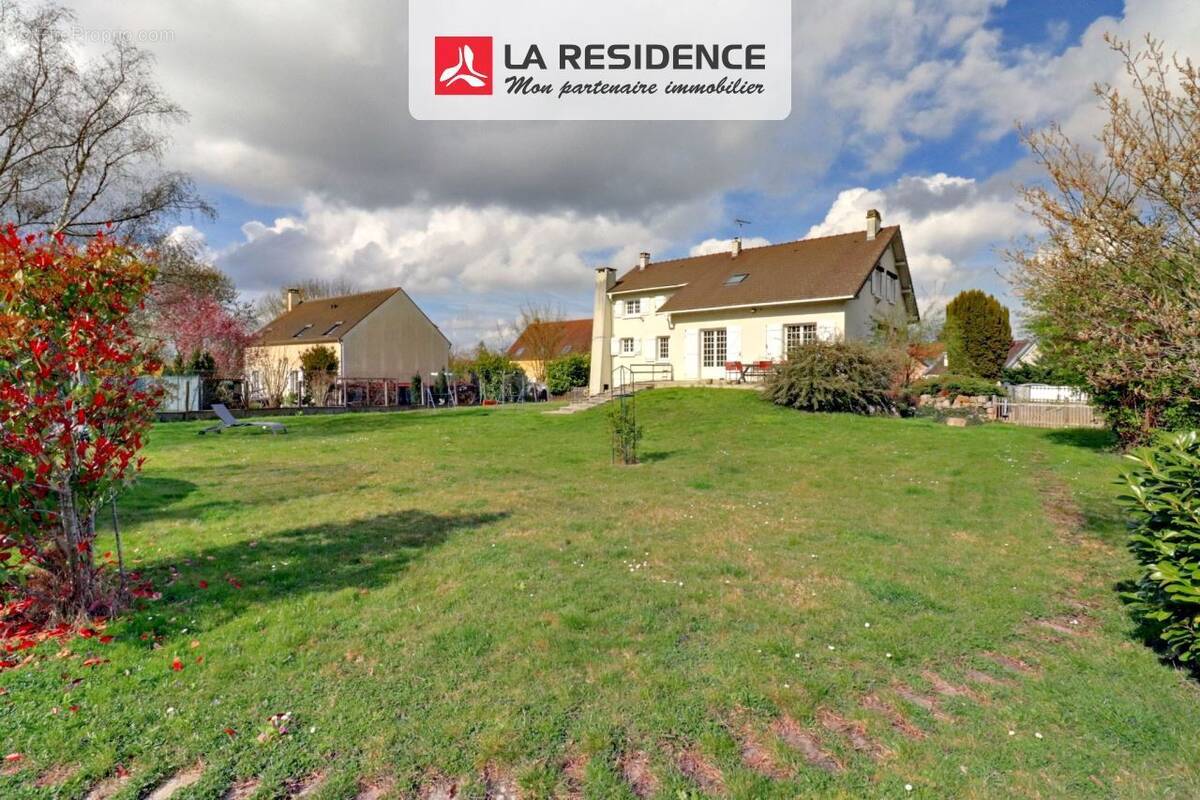 Maison 183 m² à Frepillon  - photo 1