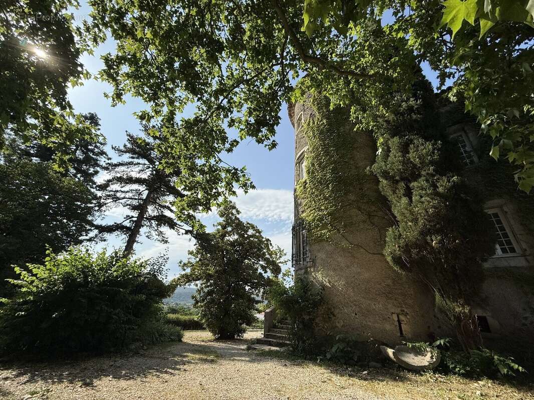 Maison à FREYSSENET