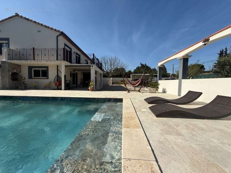 Maison à VILLEMOUSTAUSSOU