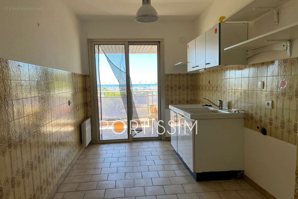 Appartement 68 m² à Saint-Laurent-Du-Var  - photo 7