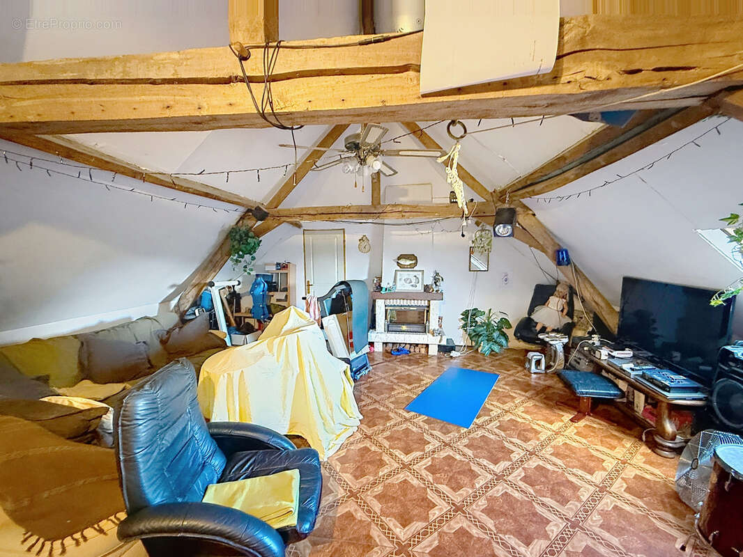 Appartement à FOREST-SUR-MARQUE