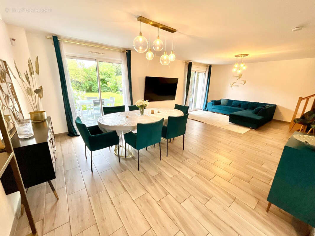 Maison à MITRY-MORY