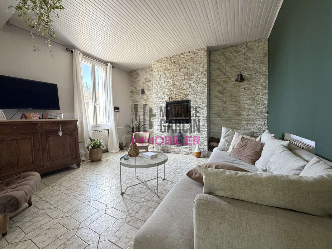 appartement du haut - Maison à SARRIANS