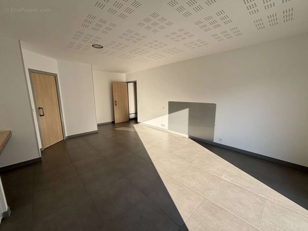 Maison à FIGANIERES