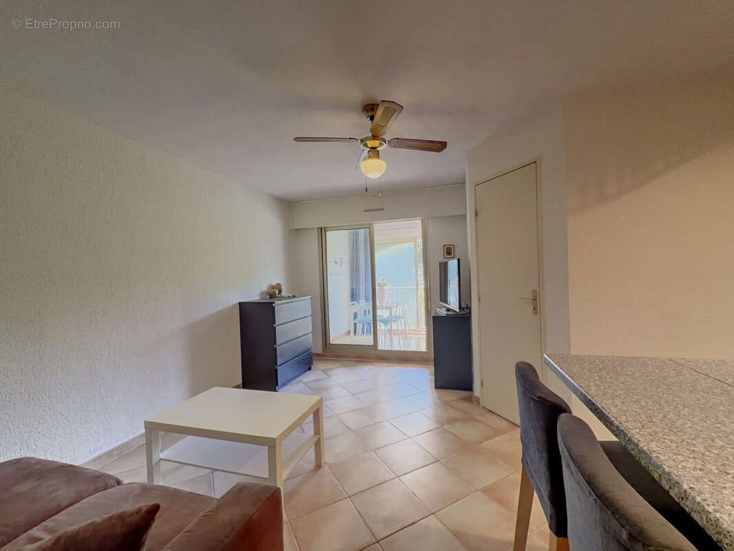 Proche Coudoulière - Appartement T2/3 dans résidence avec piscine - photo 6