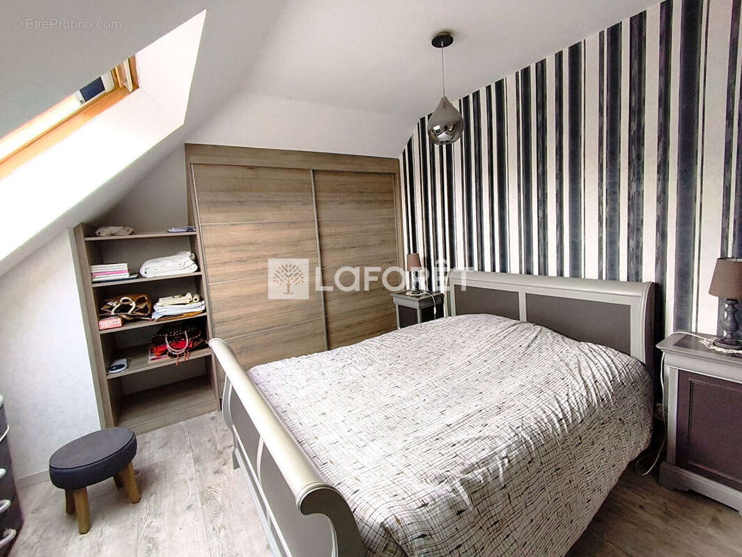 Maison à LES FORGES