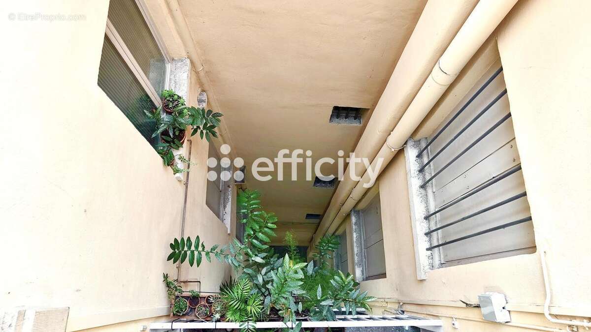 Appartement à LYON-1E