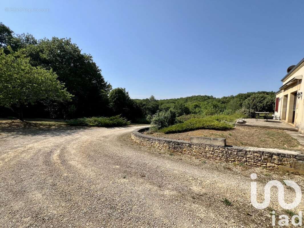 Photo 2 - Maison à VITRAC