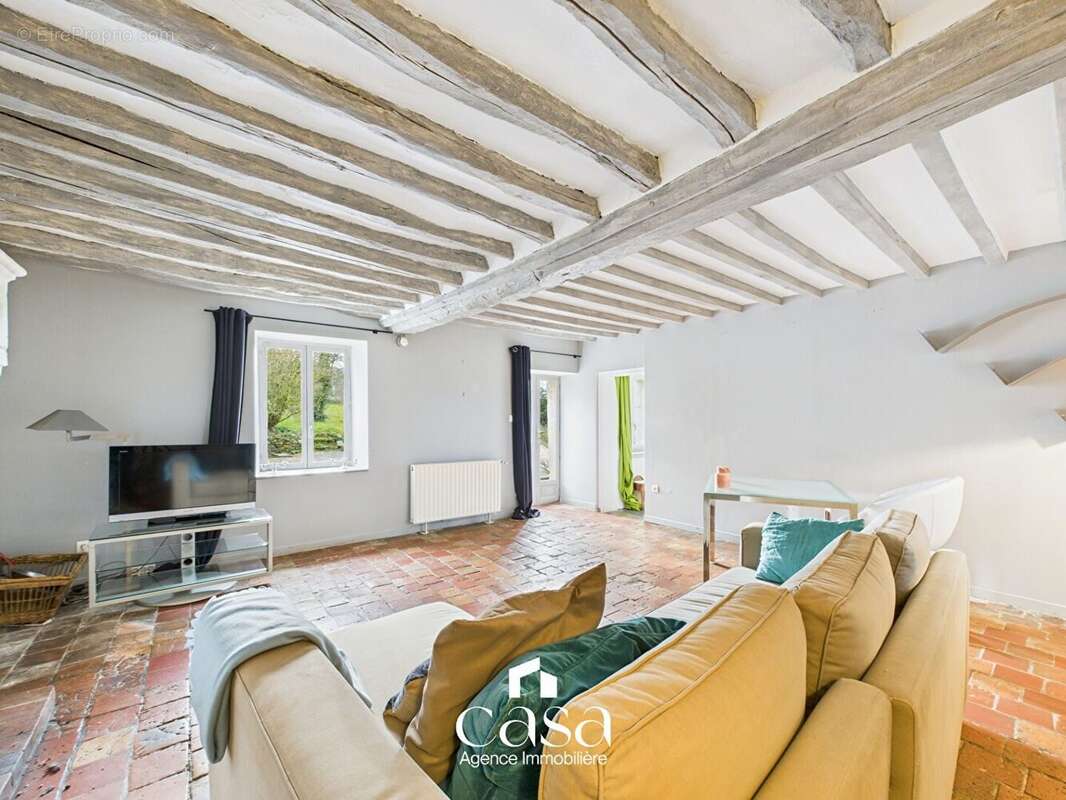 Maison à SAINT-PIERRE-DU-BU