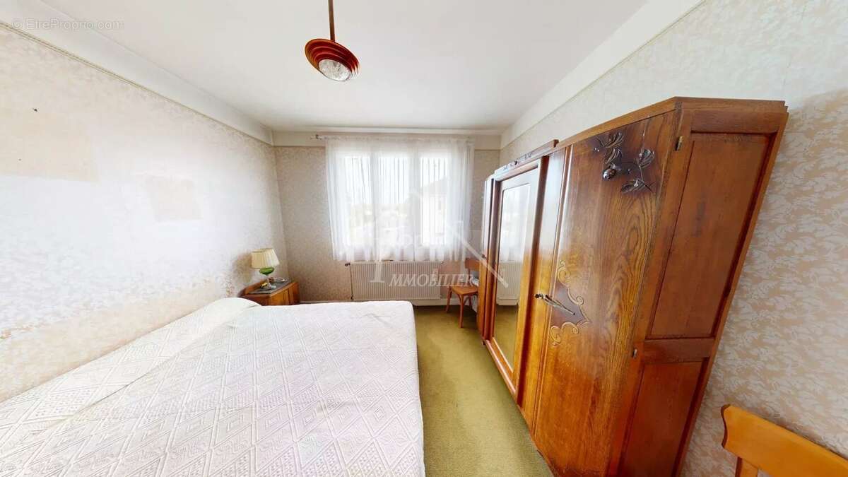 Maison à COMMENTRY