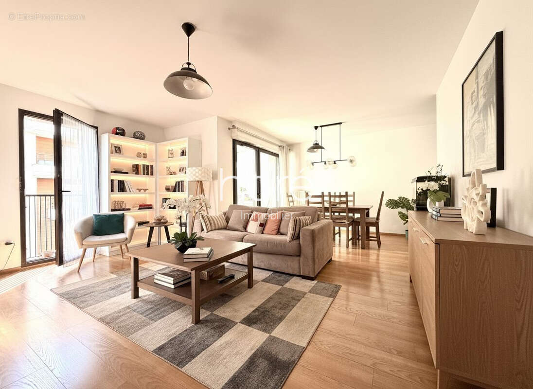 Appartement à COLOMBES