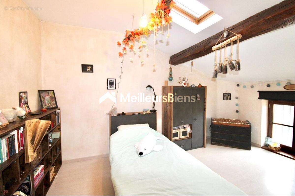 Appartement à VILLEFRANCHE-SUR-SAONE