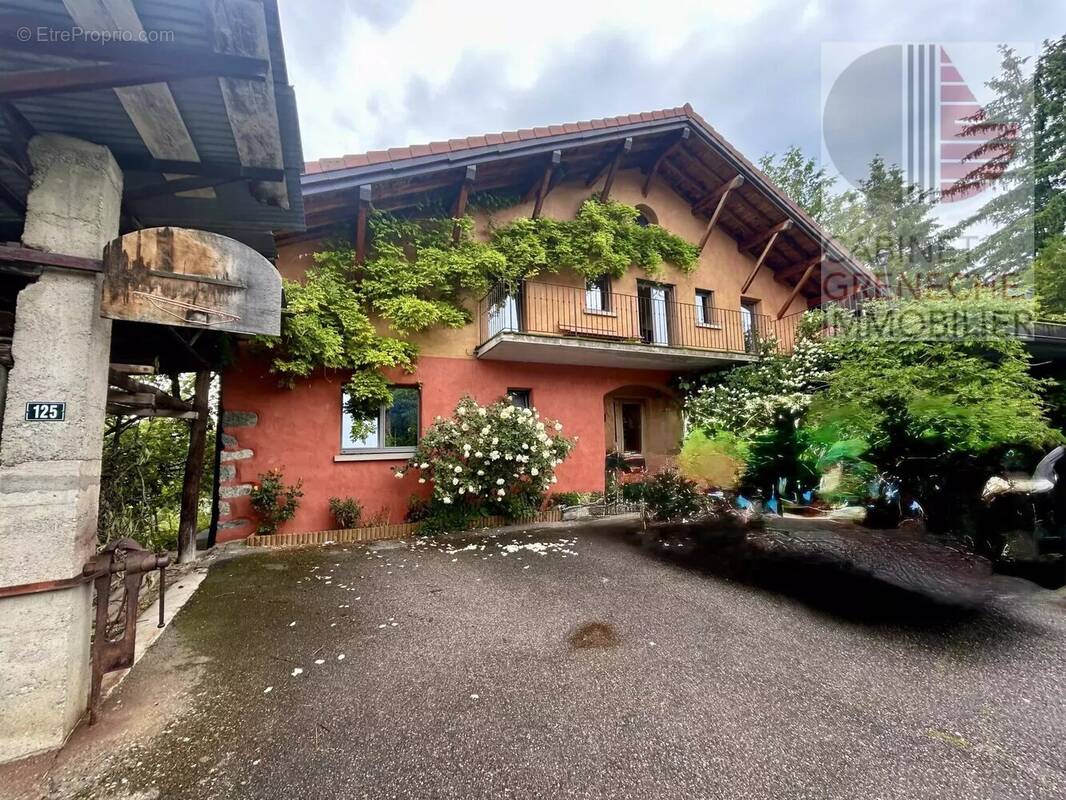 Maison à MARIN