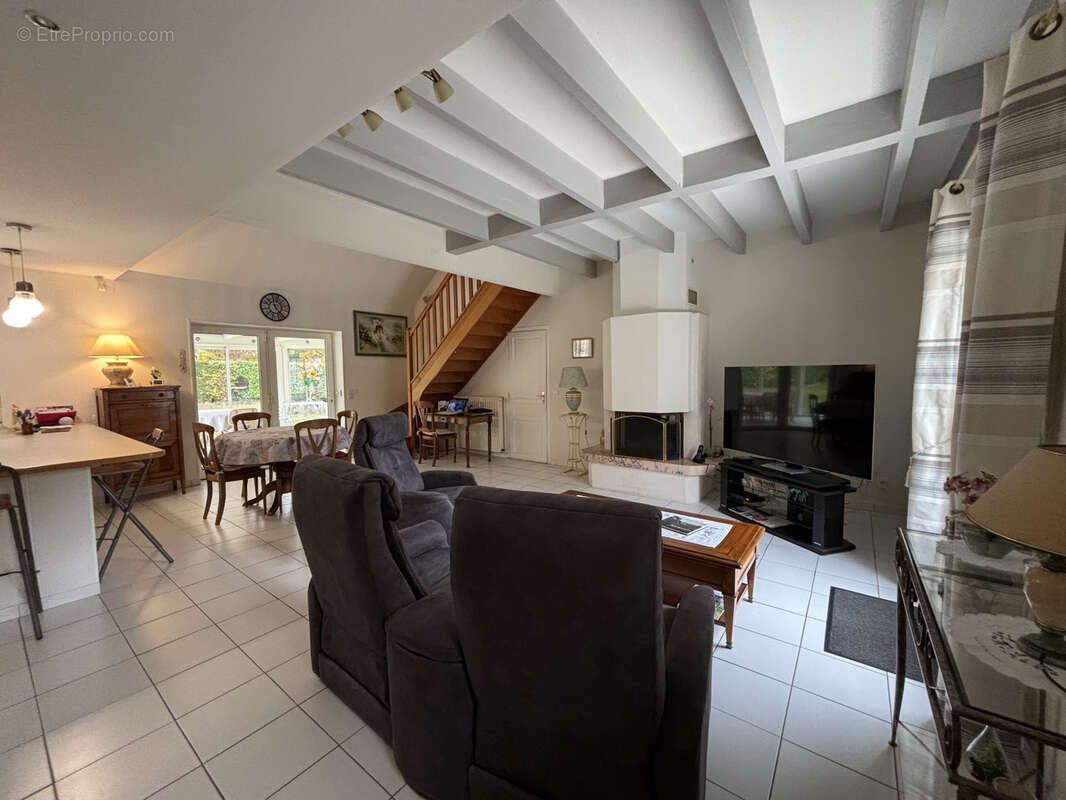 Maison à HOULBEC-COCHEREL