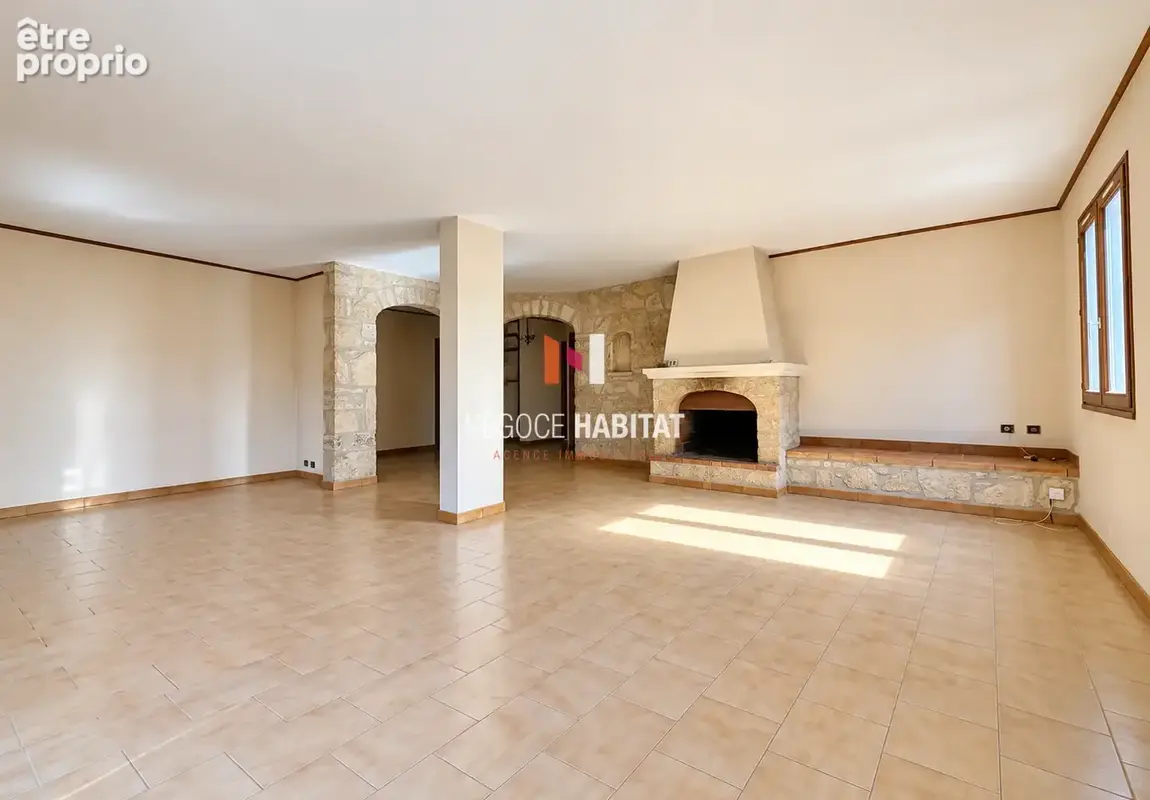 Villa T4 - Plain-Pied - 1000 m2 de terrain - photo 3