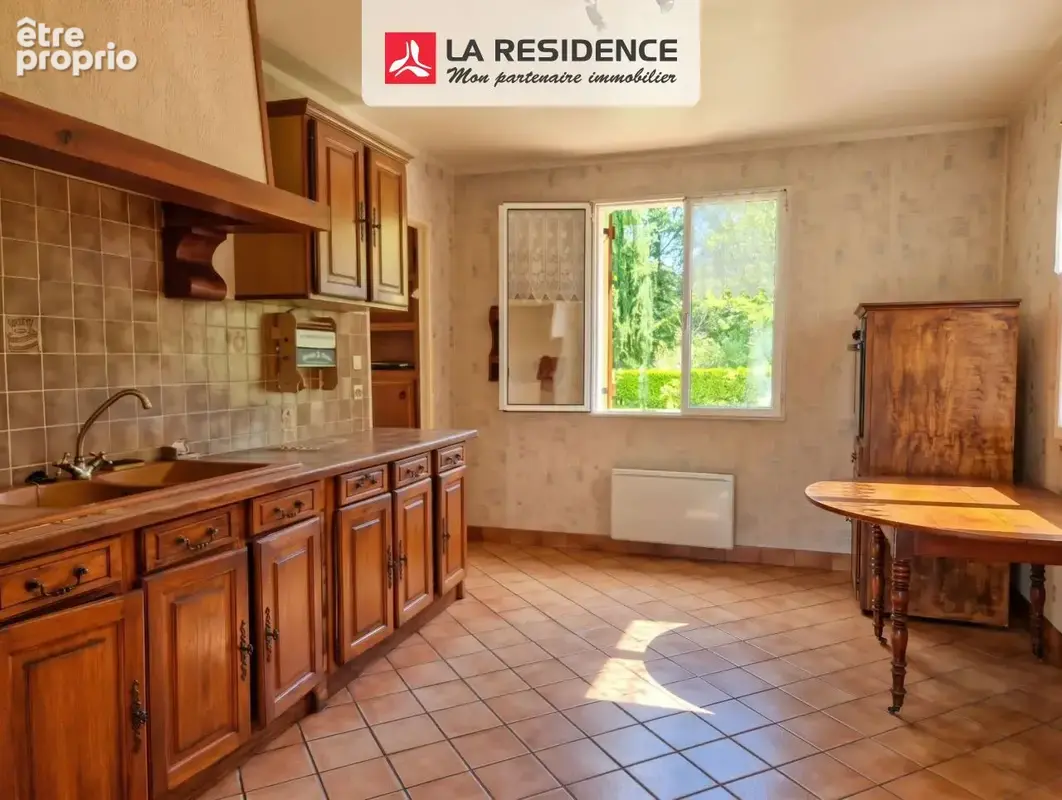 Maison 4 pièces 82 m² à vendre à Bazainville (78550) - photo 2