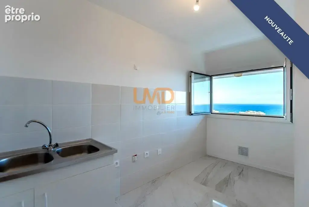 Nice le Port ; Agréable appartement de 3 pièces de 83m2, Terrass - photo 4