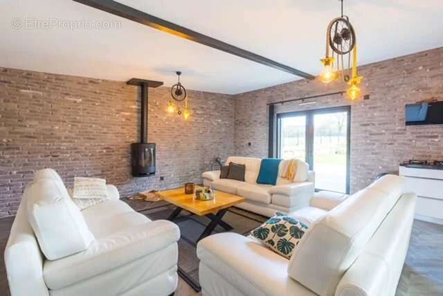 Maison à SABLE-SUR-SARTHE