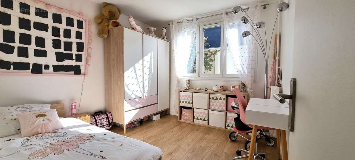 Appartement-le Plessis Trevise-  - photo 7