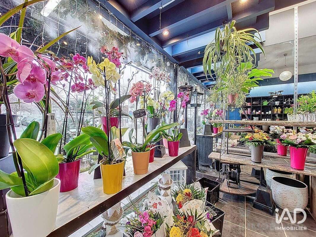 Photo 7 - Commerce à VELIZY-VILLACOUBLAY