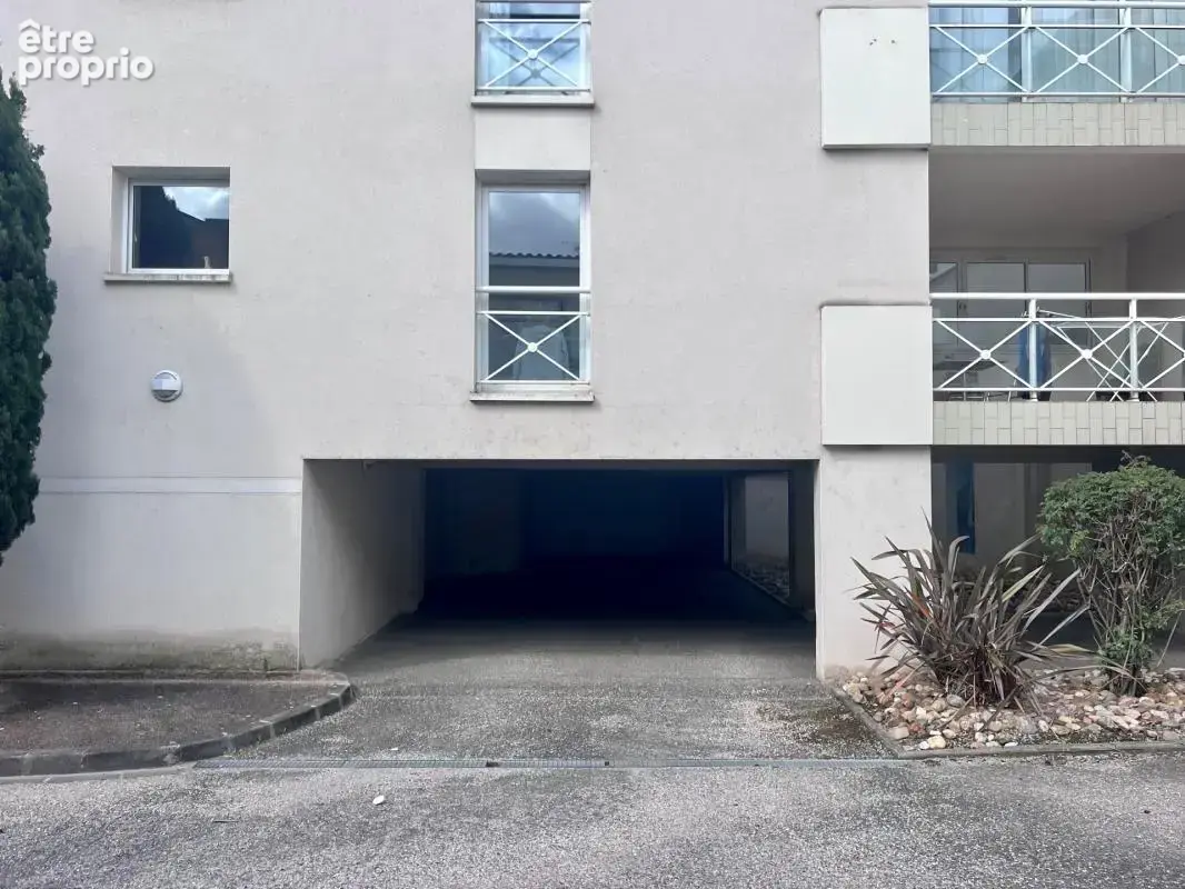 Appartement 90 m² résidence sécurisée + terrasse + parking -  Centre-ville de Villeneuve-sur-Lot (47) - photo 13