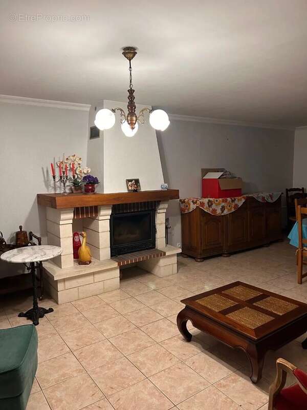 Maison à GRANDVILLIERS