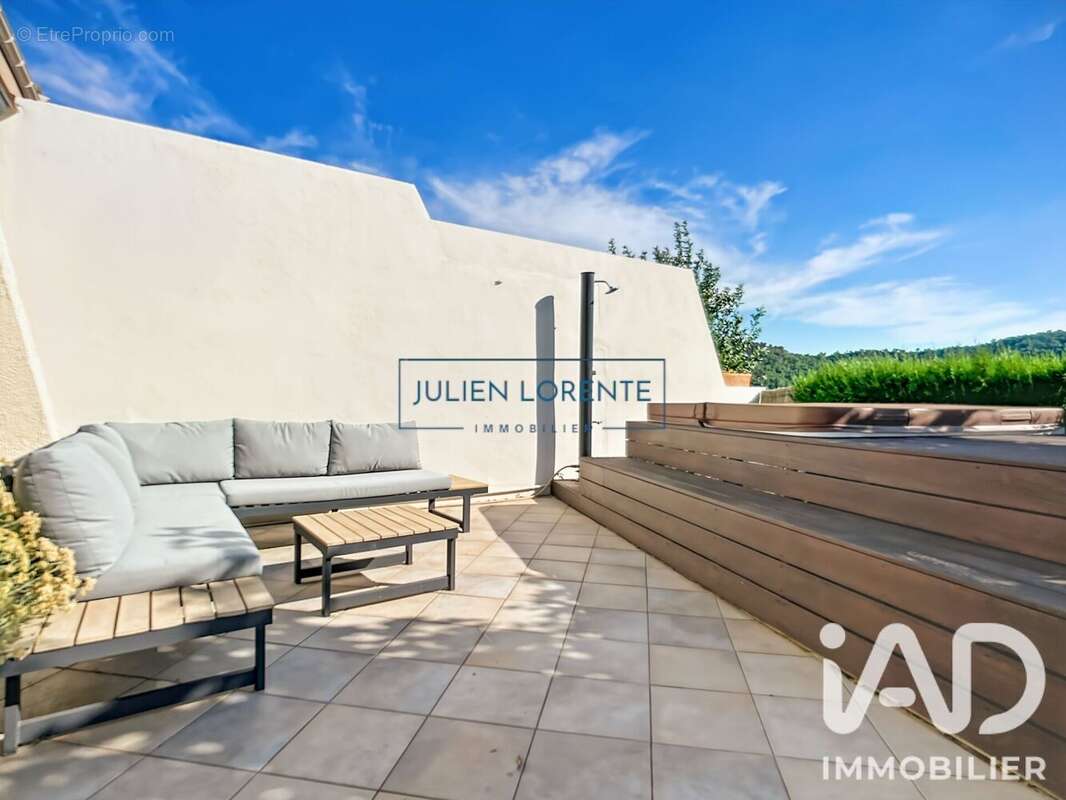Maison 87 m² à Pierrerue  - photo 7