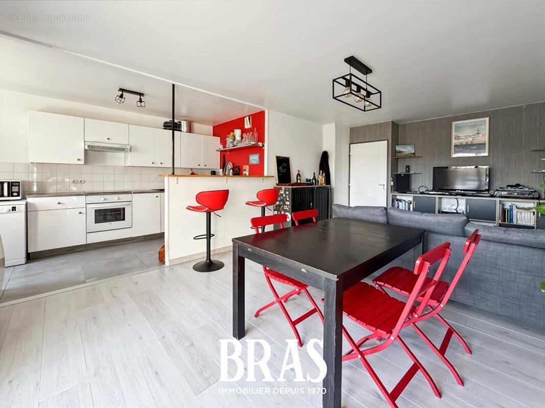 Appartement à REZE