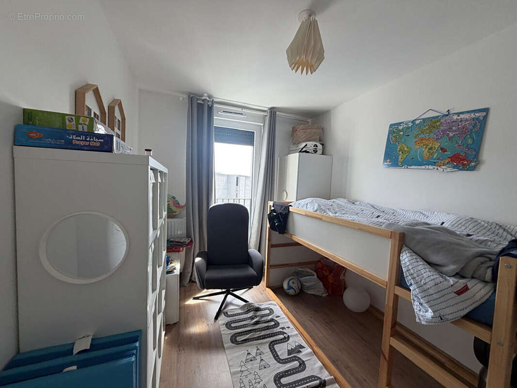 Appartement à NANTERRE