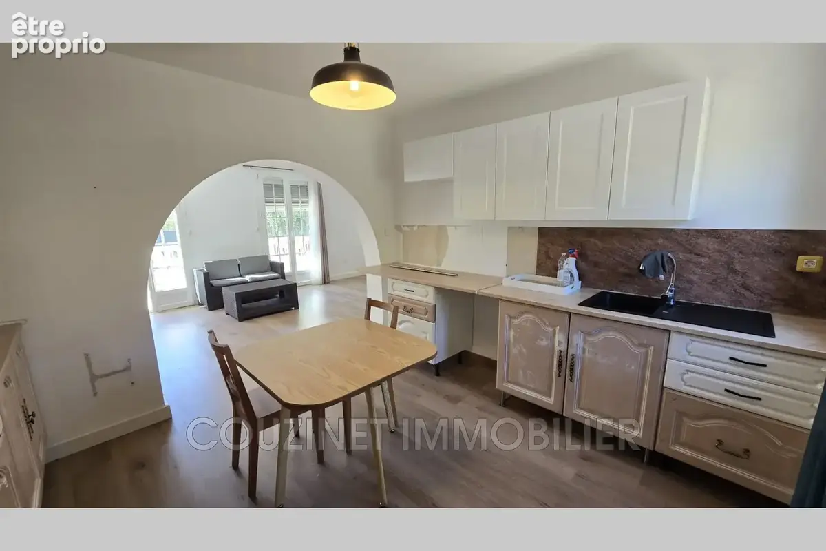Maison 6 pièces 152 m² à vendre à Signes (83870) - photo 7