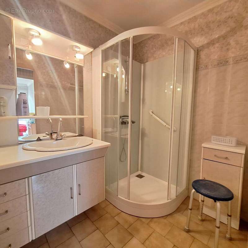 Photo 8 - Appartement à LE CREUSOT