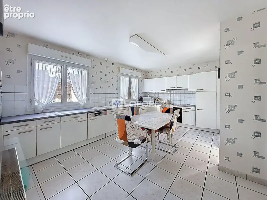 Maison Tergnier 4 pièce(s) 130 m2 - photo 4