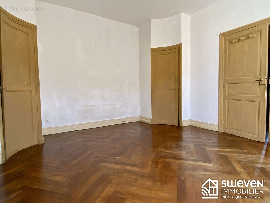 Maison 130 m² à Trebes  - photo 6