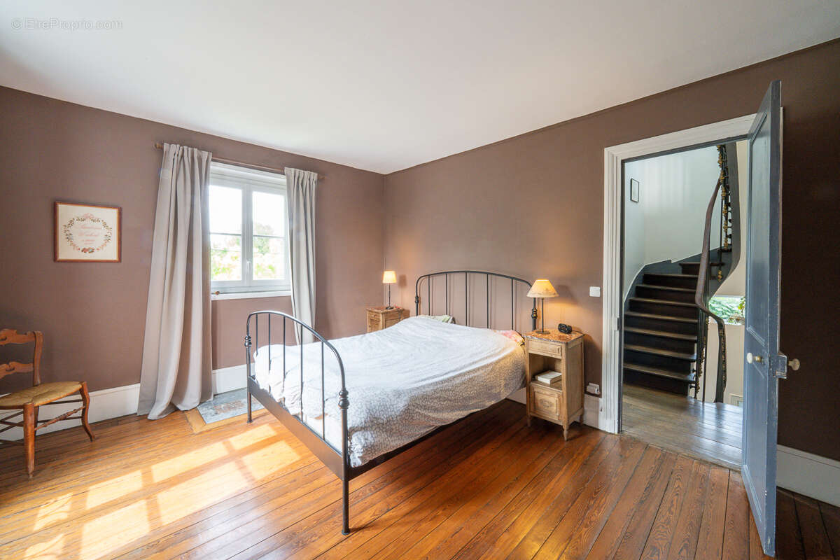 Maison à LAGNY-SUR-MARNE