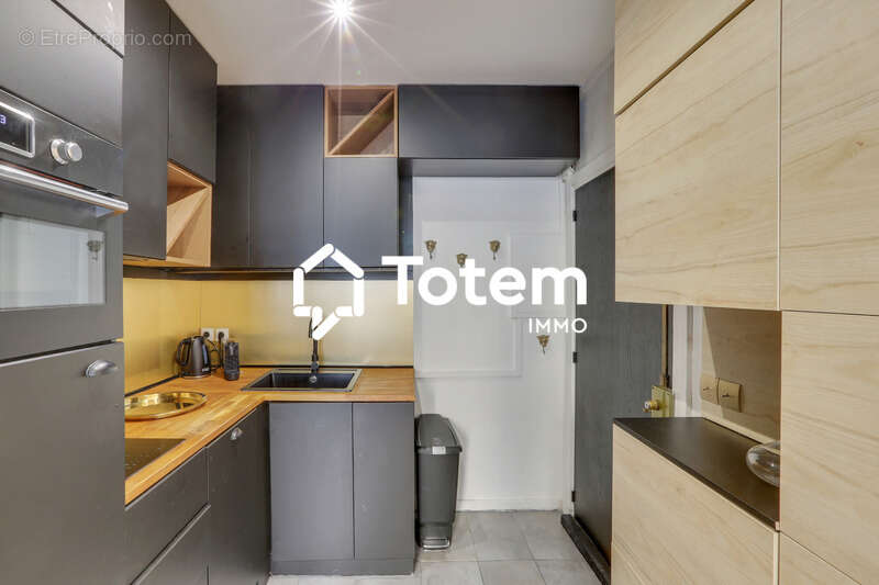 Appartement à NEUILLY-SUR-SEINE