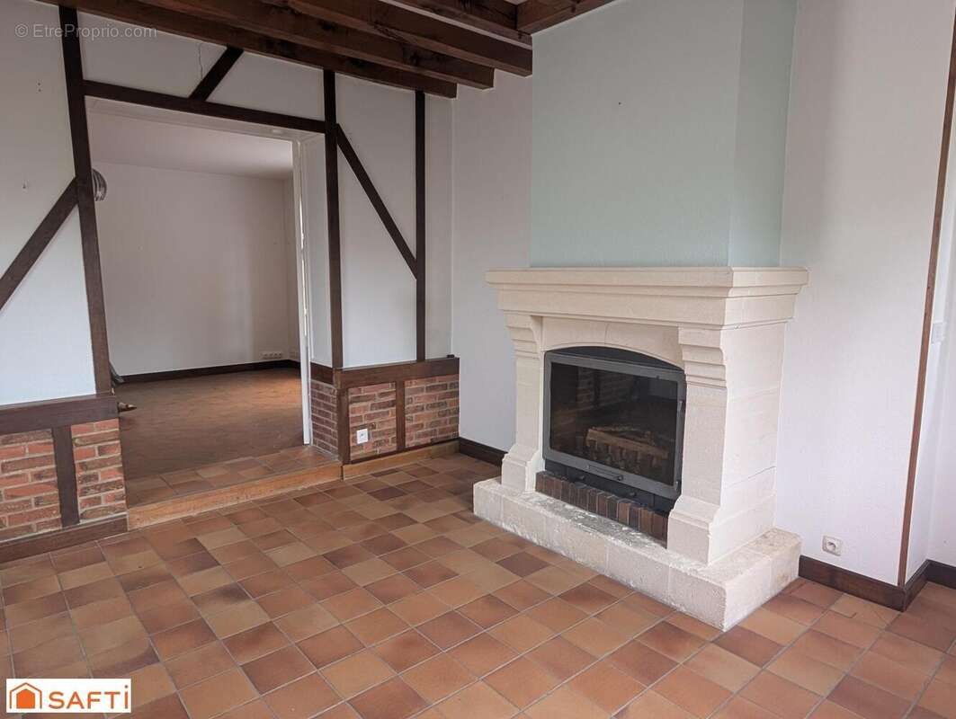 Maison 156 m² à La Chapelle-Montligeon  - photo 4