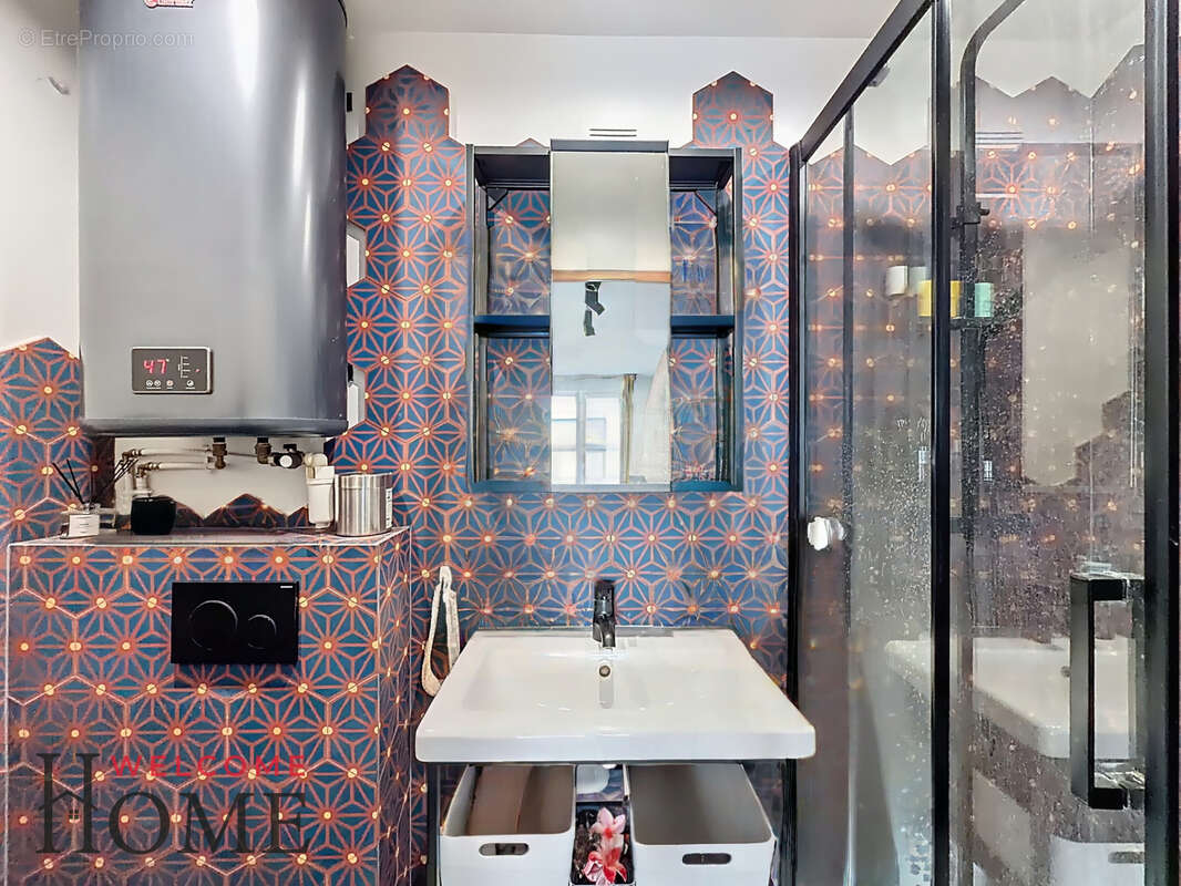 Appartement à LEVALLOIS-PERRET