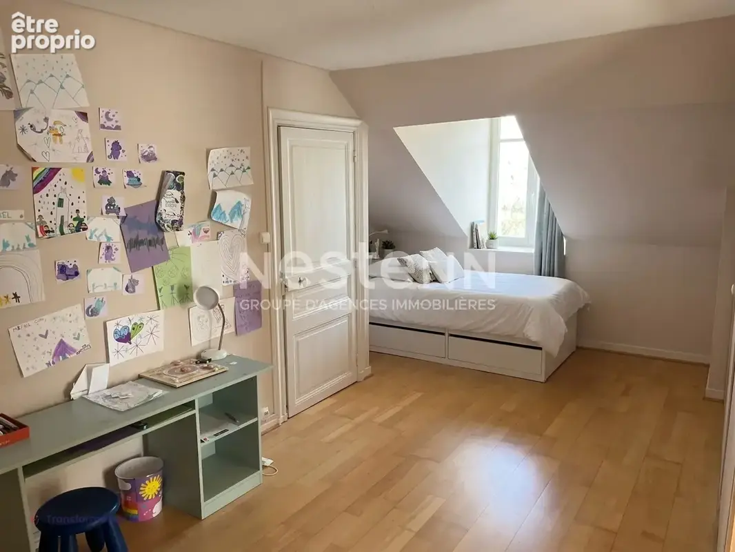 Maison des années 30 - CENTRE VILLE USSEL? Charme et authenticité, 7 pièces , jardin clos - photo 13