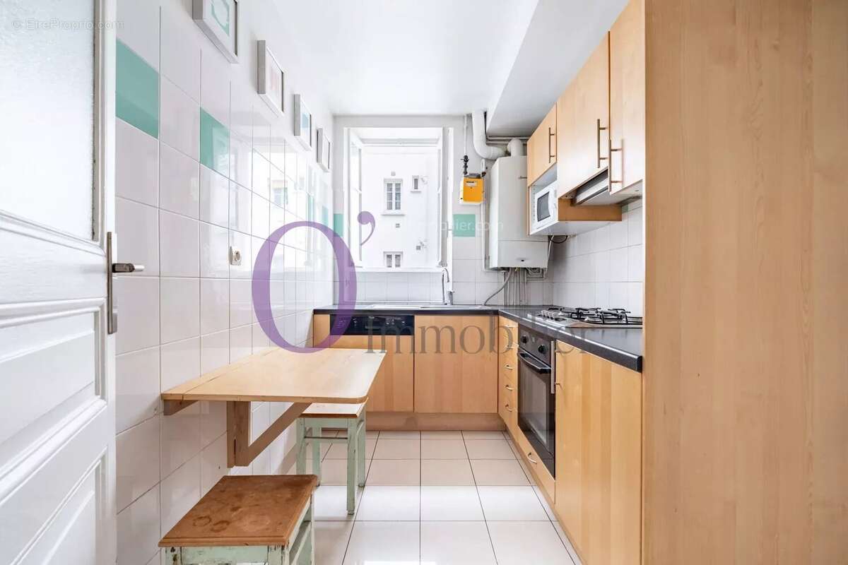 Appartement à PARIS-11E