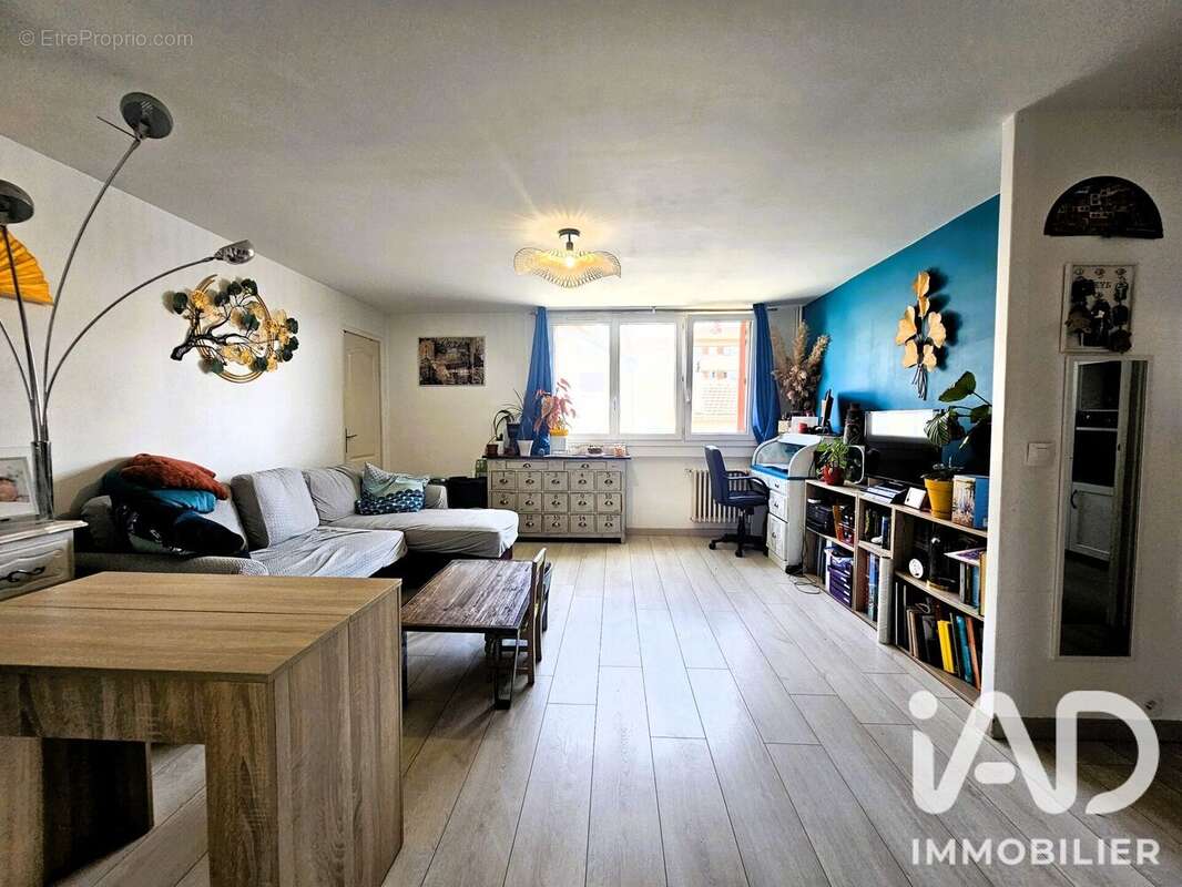Photo 3 - Appartement à VITRY-SUR-SEINE