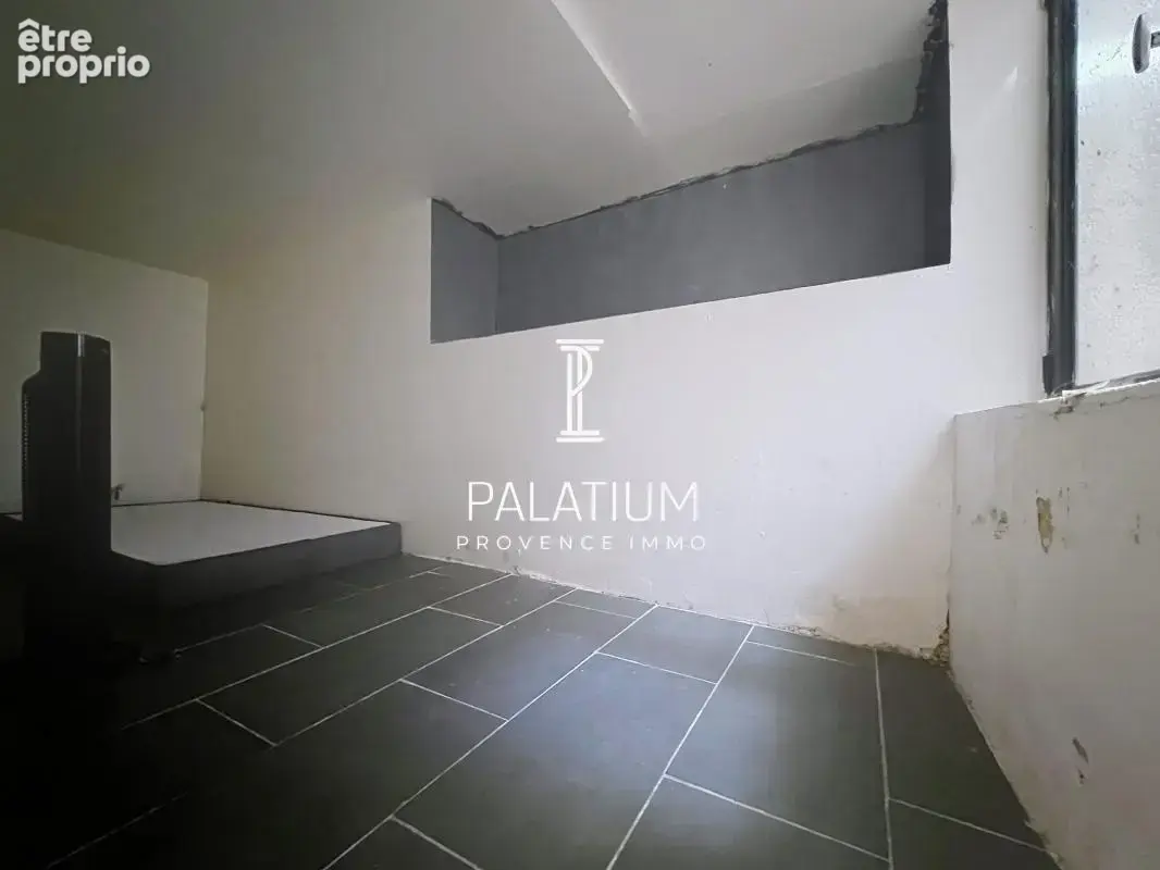 Appartement de 36 m² à rénover – Aix-en-Provence, proche centre historique - photo 11