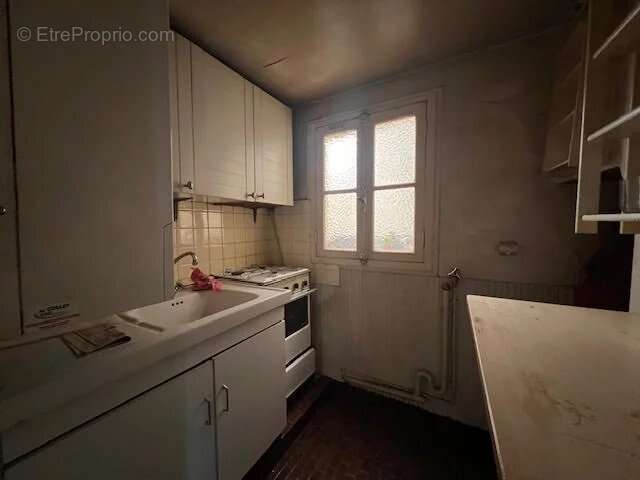 Appartement à PARIS-7E