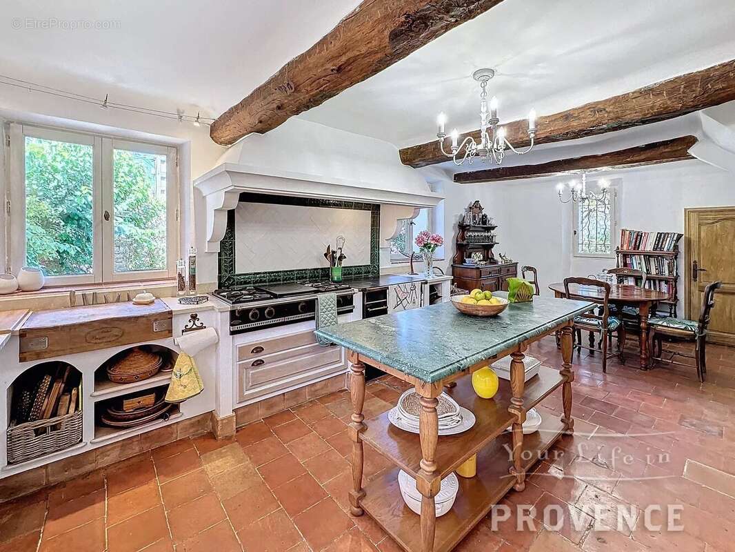 Exceptionnelle Bastide en pierres proche de Lorgues - photo 6