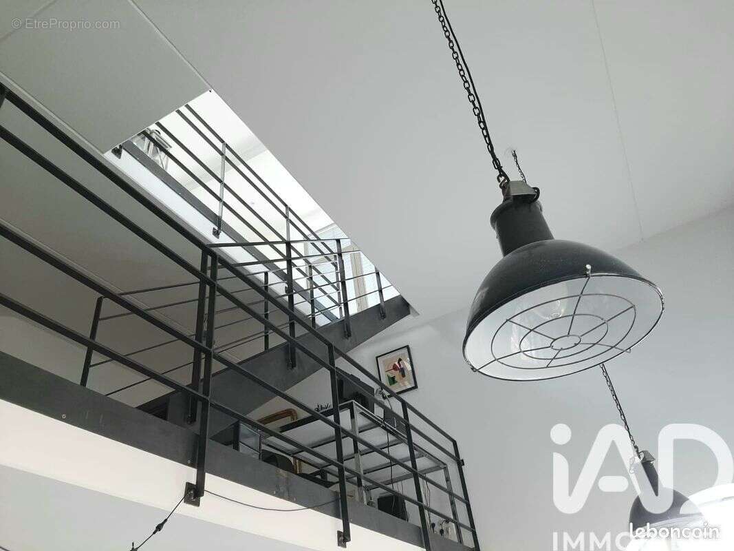 Photo 5 - Commerce à MULHOUSE