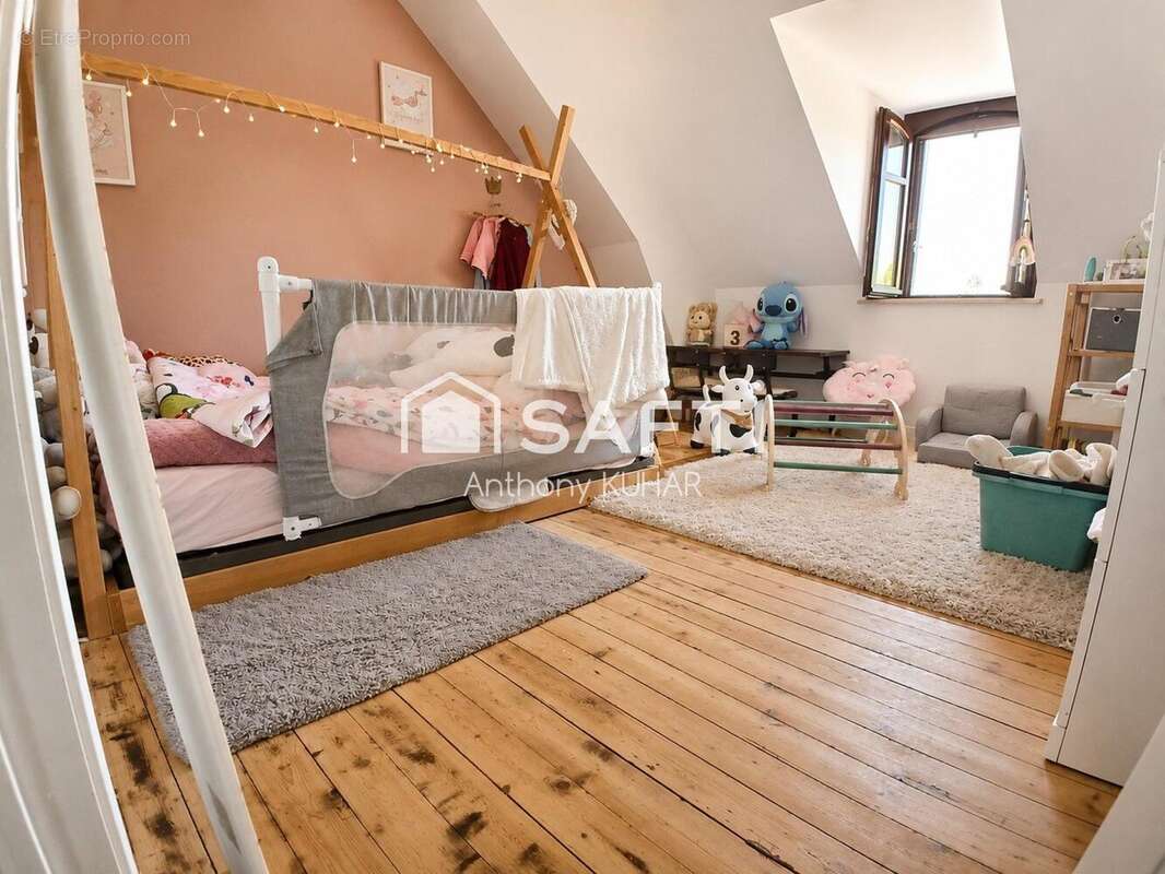 Maison 108 m² à Lignieres  - photo 6