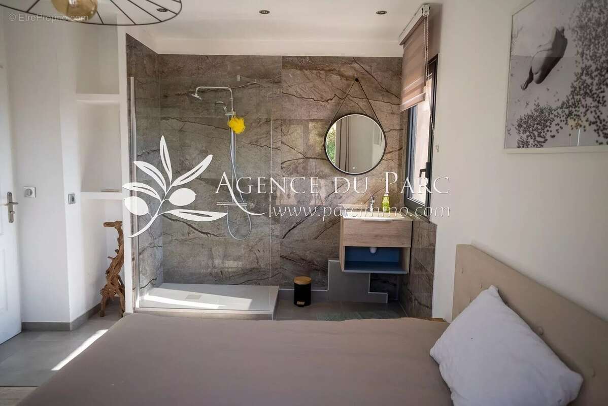 Maison à ANTIBES