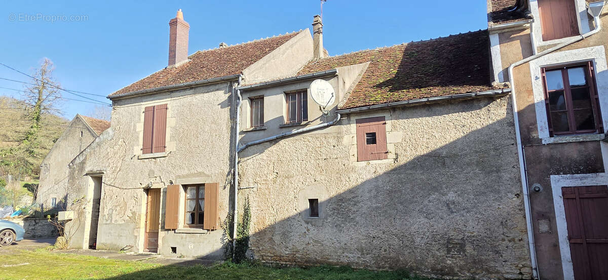 Maison à CORVOL-L'ORGUEILLEUX